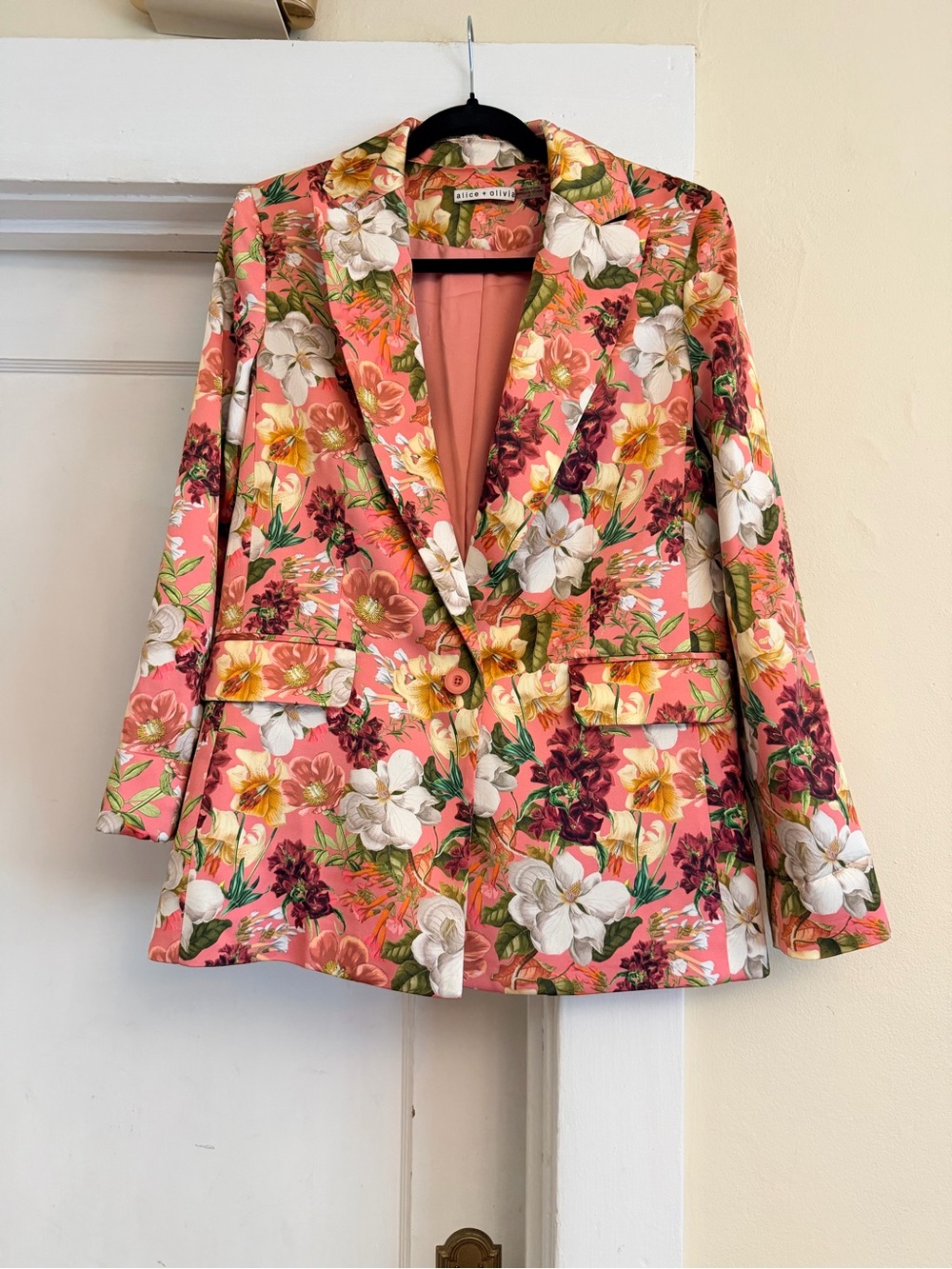 Alice + Olivia Coral Pink Floral Blazer